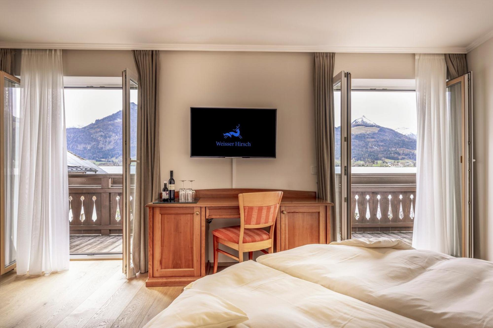 Hotel Weisser Hirsch Sankt Wolfgang im Salzkammergut Luaran gambar